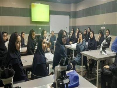 بازدید دانش‌آموزان دبیرستانی از آزمایشگاه و مرکز مهارت‌های بالینی دانشکده علوم پزشکی سراب  