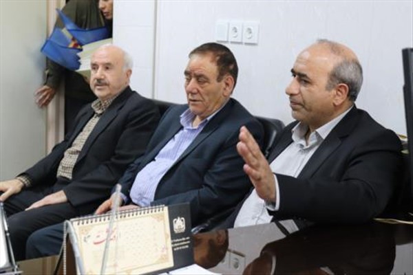 تجلیل از ماماهای مراکز بهداشتی به همت معاونت بهداشتی دانشکده علوم پزشکی سراب 