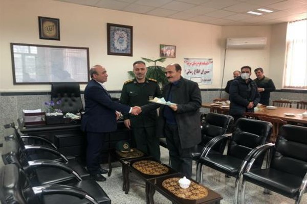 تجلیل از جانبازان و فرزندان شاهد