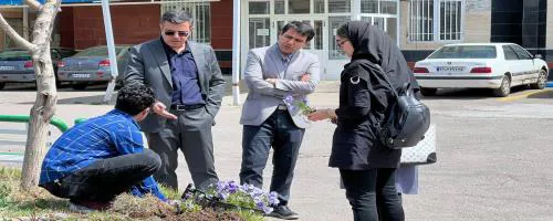 گلکاری محوطه دانشکده به همت کانون دانشحویی محیط زیست